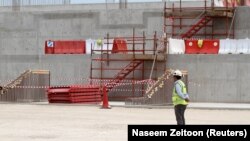 En construction, le stade Al Wakrah devant accueillir des matches de la Coupe du monde 2022, Qatar, 12 avril 2016.
