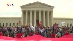 Kaum Homoseksual AS Resmikan Pernikahan Setelah Legalisasi