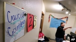 Le vote lundi soir ne se fera pas par bulletin mais lors d'assemblées d'électeurs, appelées "caucus", qui se tiendront à partir de 19H00 (01H00 GMT mardi).