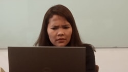 Koordinator Riset Institute For Essential Services Reform (IESR) Pamela Simamora. (Foto: VOA/Sasmito)