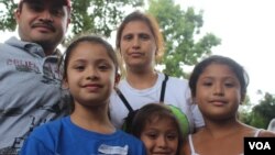 移民改革法案支持者在首都华盛聚集