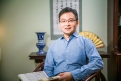 YouTube《文昭谈古论今》频道主文昭（照片由文昭提供）