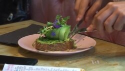 Social Media is Changing the Way Restaurants Cater to Customers