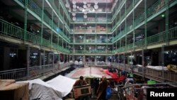 یکی از مارکت ها