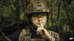 Ukrajinski vojnik na snimku ministarstva odbrane (Foto: Ukranian defense ministry via AP)