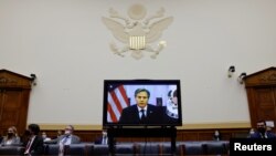 Menlu AS Antony Blinken saat menyampaikan keterangannya terkait penarikan pasukan AS dari Afghanistan dalam pertemuan virtual di hadapan Komite Urusan Luar Negeri DPR AS di Washington, 13 September 2021. (REUTERS/Jonathan Ernst)