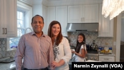  Şənnen valideynləri İlahə və Ənvər Hüseyn ilə