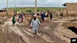 ریاست هواشناسی وزارت ترانسپورت و هوانوردی طالبان در خبرنامه‌ای دیروز هشدار داد که ۳۲ ولایت شاهد برف‌باری سنگین و باران شدید خواهند بود.(عکس ارشیف).