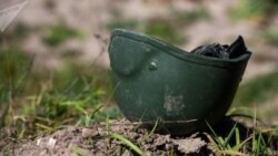 İtkin düşən hərbçilərin valideynləri aksiya keçirib 