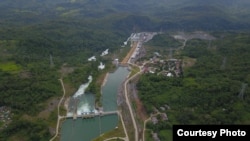 Bendungan PLTA Poso di desa Sulewana, Kecamatan Pamona Utara, Kabupaten Poso Sulawesi Tengah ( 23 Juni 2019) (Foto: Mosintuwu/RayRarea)