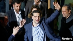Gretsiya yangi Bosh vaziri, saylovlarda g'alaba qozongan Siriza partiyasi raisi Aleksis Tsipras, Afina, 25-yanvar, 2015-yil