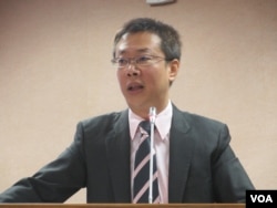 台湾执政党民进党立委张宏陆