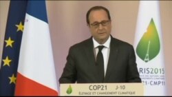 François Hollande exprime sa solidarité avec le Mali après l'attaque du Radisson