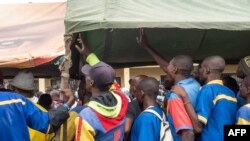 Bakangami balimbisami na boloko ya CPRK / Makala na Kinshasa, na ekolo Congo démocratique (RDC), le 8 janvier 2021. (Fɔtɔ́ ya Arsene Mpiana / AFP)