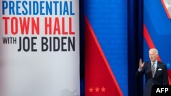 조 바이든 미국 대통령이 16일 ‘CNN’ 방송이 주최한 타운홀 미팅에서 발언하고 있다.