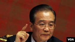 PM Tiongkok Wen Jiabao menyerukan ditanamkannya patriotisme warga Tibet agar tetap mendukung Beijing.