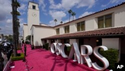 Karpet merah penghargaan Oscars di Union Station, Minggu, 25 April 2021. (Foto: Mark Terrill/AP, Pool)