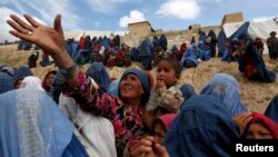 ملګرو ملتونو په ۲۰۲۴ کال کې ۲۳.۷ میلیونو اړمنو افغانانو ته د بشري مرستو د برابرولو لپاره د نړیوالې ټولنې څخه د څه باندې درې میلیارده ډالره بودیجه غوښتې وه.