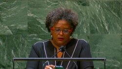 میا امور ماتلی، صدر اعظم باردبادوس