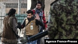 به باور مرکز خبرنگاران افغانستان، حاکمیت و فرهنگ معافیت از مجازات علیۀ خبرنگاران و همچنان افزایش فشار و اعمال محدودیت‌ها بر آنان، پیامدهای زیان‌بار در پی خواهد داشت.