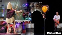 ក្រុម​សម្តែង​សៀក​កាយ​សម្ព័ន្ធ​របស់​អង្គការ​ហ្វាពន្លឺ​សិល្បៈ​បាន​សម្តែងរឿង"Khmer Metal"​របស់​ខ្លួនលើកទីមួយ​នៅ​សហរដ្ឋ​អាមេរិក នៅ​ឯ​មជ្ឈមណ្ឌល​សម្តែង​សិល្បៈ Richard & Karen Carpenter​ នៅ​ទីក្រុង Long Beach រដ្ឋ​កាលីហ្វ័រញ៉ាកាល​ពី​ថ្ងៃទី២០ ខែ​កញ្ញា ឆ្នាំ២០១៥។ (រូបថត៖ Michael Burr)