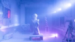 Ruang kerja Peter Senoner dalam "An Antarctic expedition" di dalam terraXcube. (Photo: @tiberio_sorvillo/IG @festivaltransart)