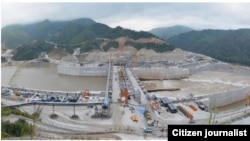 ទិដ្ឋភាពទំនប់វារីអគ្គិសនីនៅលើដងទន្លេមេគង្គ​នៅខេត្ត Xayaburi ប្រទេសឡាវ។