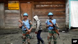 İran - Tehran küçələrində koronavirusa qarşı dezinfeksiya işləri aparılır