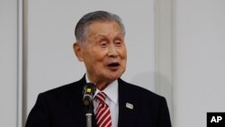 모리 요시로 도쿄올림픽조직위원회 회장이 4일 도쿄에서 기자회견을 했다.
