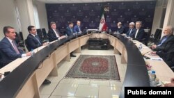 Azərbaycan Prezidentinin köməkçisi Hikmət Hacıyevin İrana səfəri  davam edir. (Foto: Azərbaycanın İrandakı səfirliyi)
