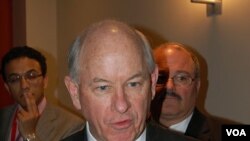 Jurubicara Deplu Amerika, Phillips Crowley.