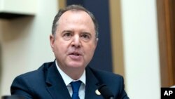 ส.ส. อาดัม ชิฟฟ์จากพรรคเดโมเเครต