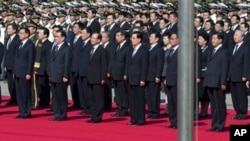 中国领导人十一集体亮相