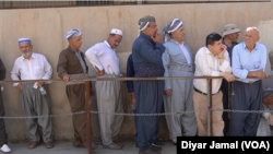 خانەنشینان