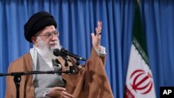Pemimpin Tertinggi Iran, Ayatollah Ali Khamenei di Teheran, Iran, 9 April 2019.