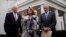 Pimpinan faksi Republik dan Demokrat di Kongres AS dari kiri: Steny Hoyer, Nancy Pelosi, Chuck Schumer, serta Dick Durbin (belakang) memberikan keterangan kepada media usai pertemuan dengan Presiden Donald Trump di Gedung Putih, Rabu (2/1).
