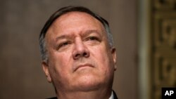 마이크 폼페오 장관은 30일 상원 외교위원회 청문회에서 증언했다. 