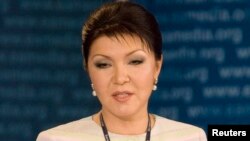 قازقستان کے سبکدوش ہونے والے صدر نذر بایوف کی صاحبزادی داریغہ۔ فائل فوٹو