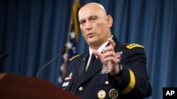 Outgoing Army Chief of Staff Gen. Ray Odierno speaks during his final news briefing at the Pentagon, Aug. 12, 2015. 