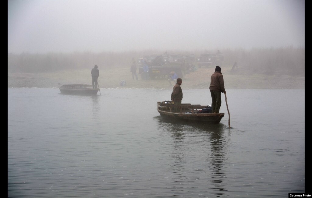 Crossing into Chitwan National Park, the first National Park of Nepal and a UNESCO World Heritage site. Credit: Center for Systems Integration and Sustainability, Michigan State University