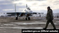 UKRAINE – President Petro Poroshenko during his visit to the military unit on the Day of the Armed Forces of Ukraine. Zhytomyr oblast, December 6, 2018