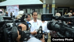 Presiden Joko Widodo apreasiasi penanganan bom di Tangerang selatan oleh Densus 88 Anti Teror Polri, Rabu (21/12). (Biro Kepresidenan).