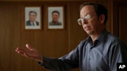 1일 제프리 에드워드 파울 씨가 AP 통신과의 인터뷰에서 미국 정부가 석방을 위해 적극적으로 개입해 달라고 요청하고 있다.