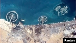 The islands of Dubai viewed from International Space Station March 20, 2013 (Col. Chris Hadfield)
