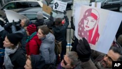 Manifestations contre le décret migratoire de Donald Trump à l'aéroport international John F. Kennedy à New York, le 28 janvier 2017.