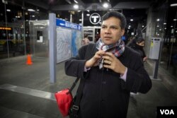 José Palma, a TPS recipient from El Salvador, coordinates the state’s TPS Committee. He says there are a lot of welcoming messages in Massachusetts, but feels the state “falls short on action” for its undocumented population. (R. Taylor/VOA)