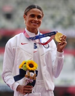 여자 육상 400m 허들에서 세계 신기록을 수립한 미국의 시드니 매클로플린 선수