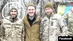 დავით სიხარულიძე "აიდარის" თანამებრძოლებთან ერთად