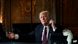 Predsednik Tramp u telefonskom obraćanju vojnicima za Dan zahvalnosti