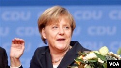 Kanselir Jerman, Angela Merkel. Meski dipimpin seorang perempuan, Jerman masih sedikit memberikan kesempatan bagi perempuan untuk menjabat pimpinan di perusahaan.